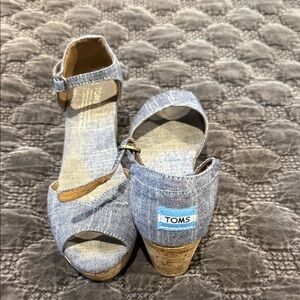 TOMS Denim Blue Wedge Sandals 8.5